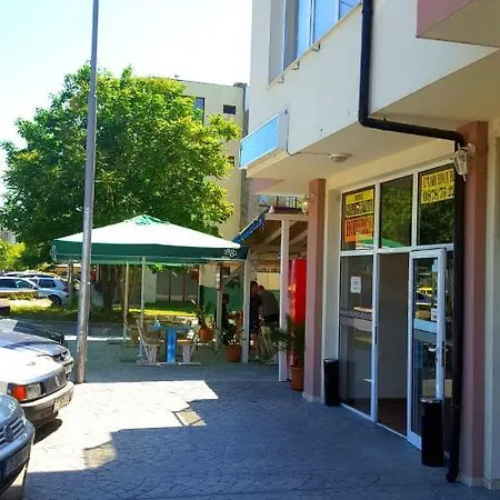 Family Solar Hotel