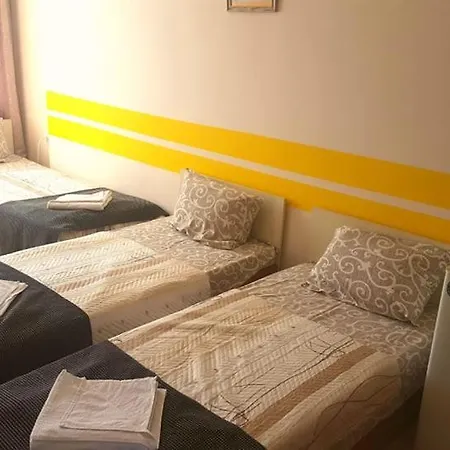 Family Solar Słoneczny Brzeg