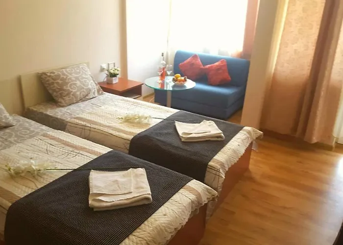 Family Solar מלון *