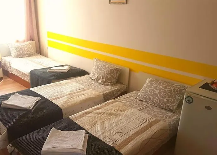 Family Solar סאני ביץ'